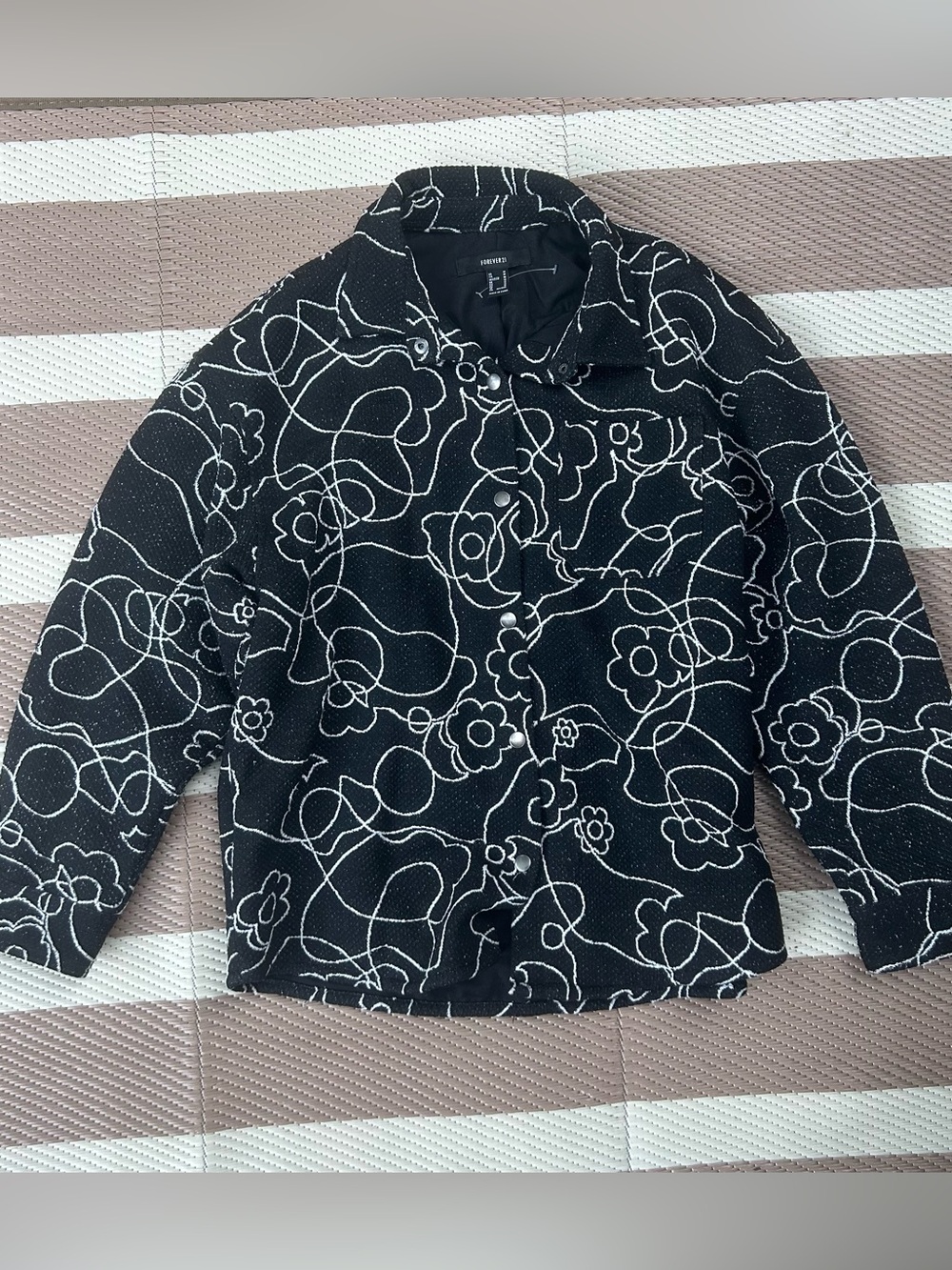 F21 Black & White Abstract Floral Button Up Jacket